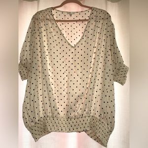 SUMMERSALT SILKY V-NECK PUFF SLEEVE TOP